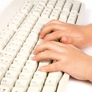 children learning typing
